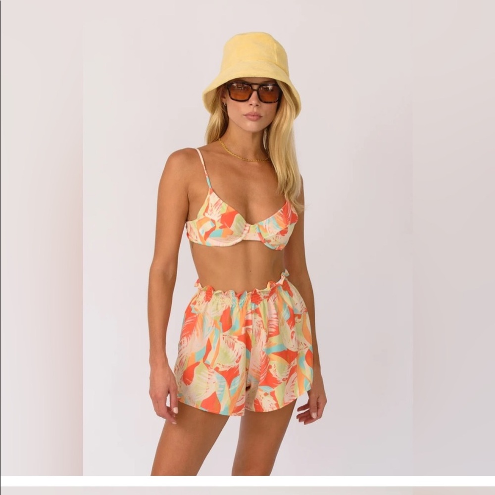 Skatie Olivia Short - Sunset - Size L